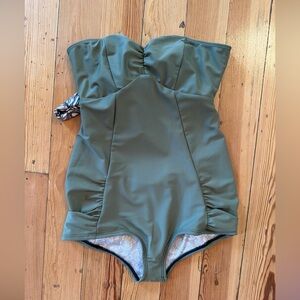 NWOT FREE PEOPLE FREE-EST WILD SAGE POPPY STRAPLESS TIE ONE PIECE SWIMSUIT SZ S